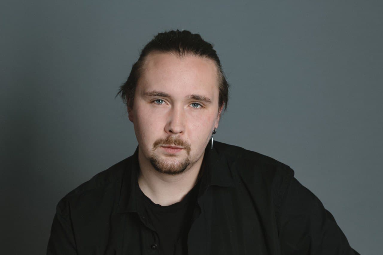 Aleksandr Semenovi portree, vaade kaamerasse.